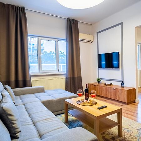 Cozy Apartments Near Calea Victoriei Букурещ Екстериор снимка