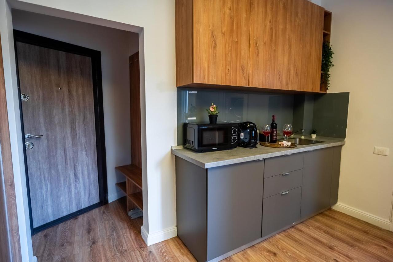 Cozy Apartments Near Calea Victoriei Букурещ Екстериор снимка