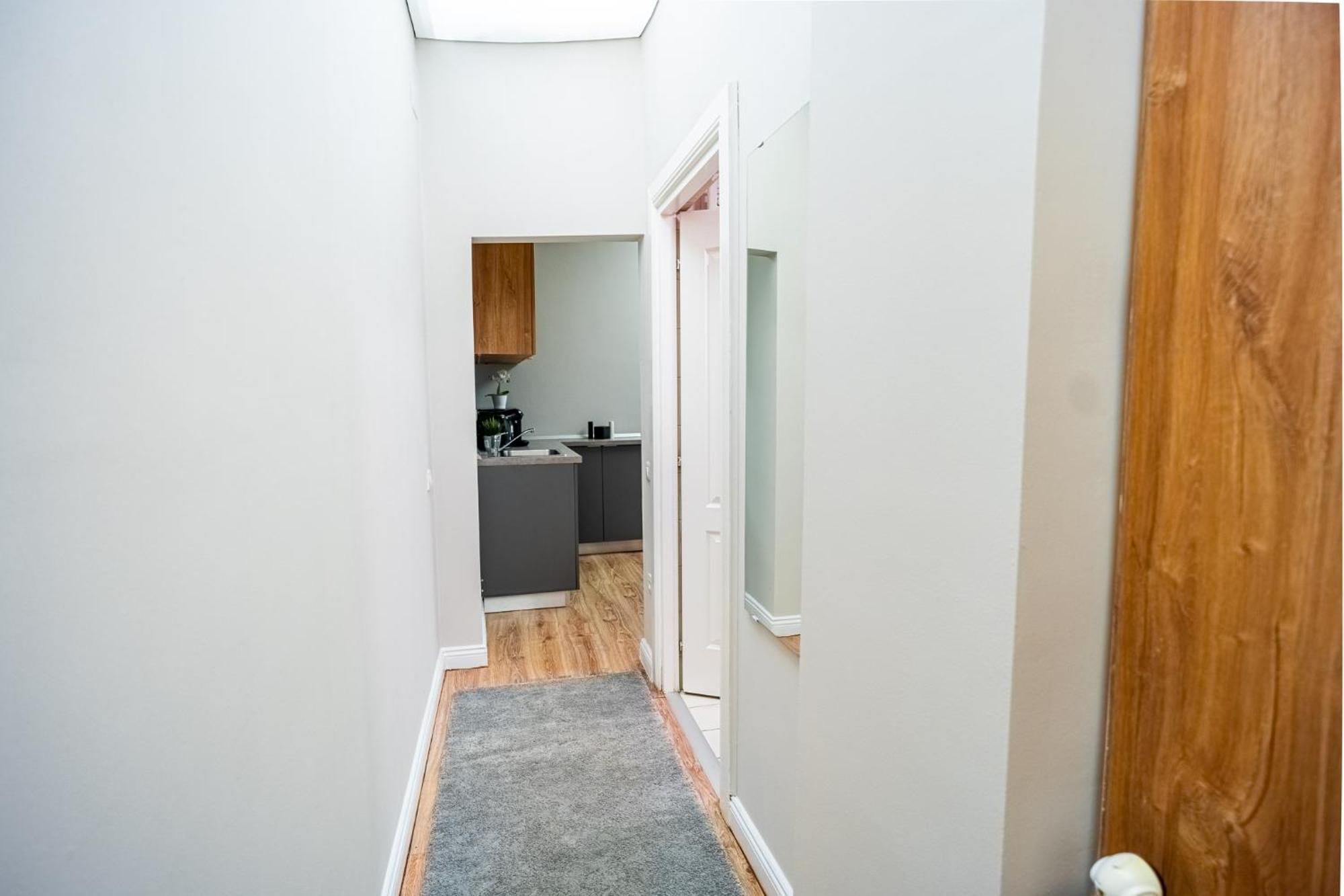 Cozy Apartments Near Calea Victoriei Букурещ Екстериор снимка