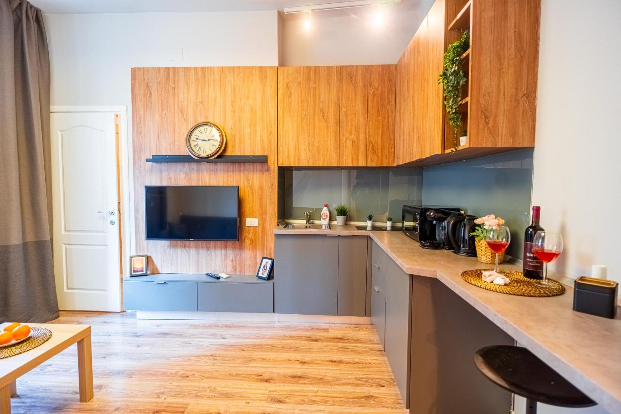 Cozy Apartments Near Calea Victoriei Букурещ Екстериор снимка