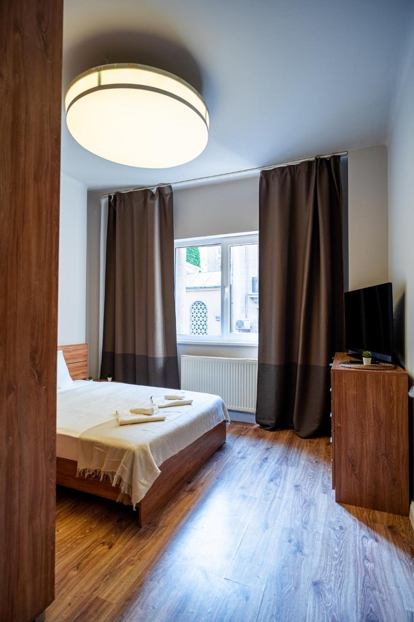 Cozy Apartments Near Calea Victoriei Букурещ Екстериор снимка